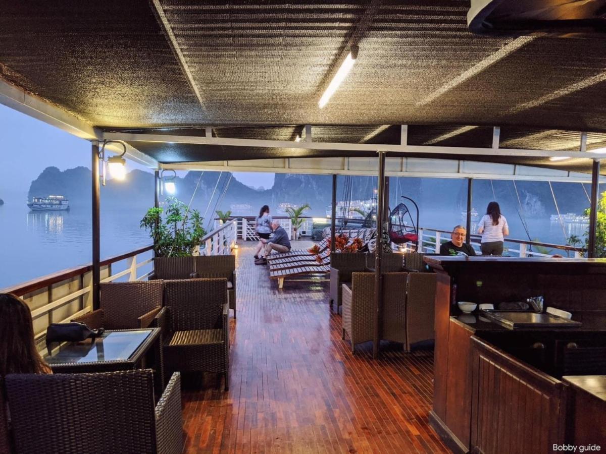 Le Journey Halong Bay Cruises Hotel Ха Лонг Екстериор снимка