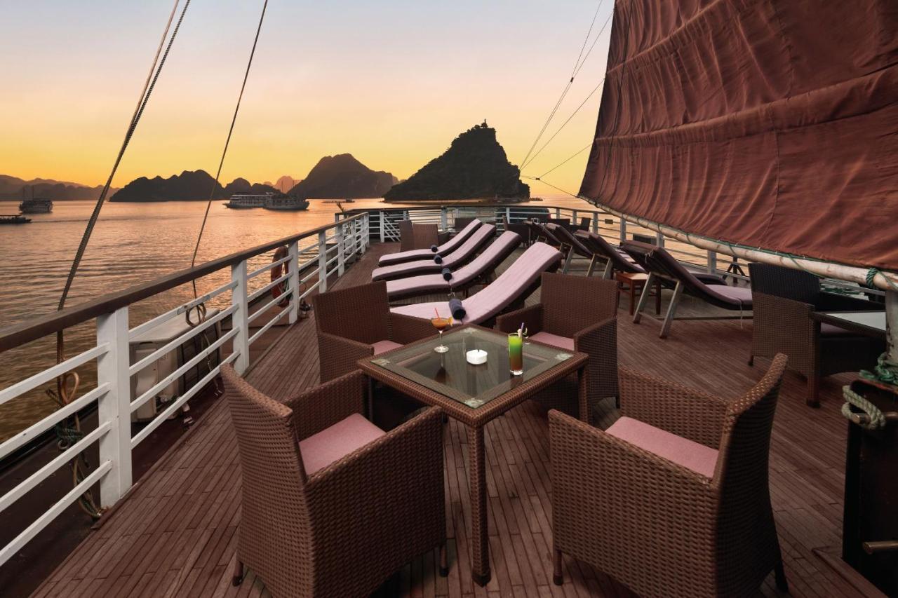 Le Journey Halong Bay Cruises Hotel Ха Лонг Екстериор снимка